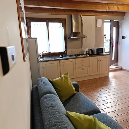 Domus Al Pozzo Lägenhet *